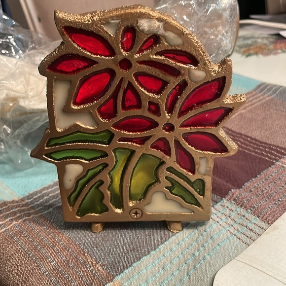 Cast Iron Candle Holder - Picture 2 of 3